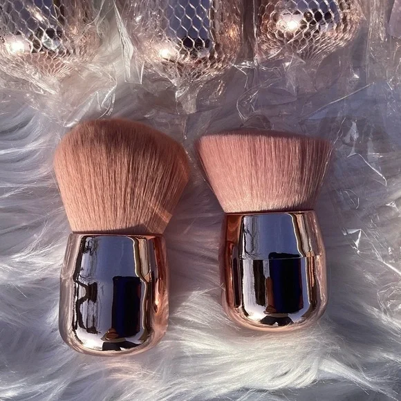 NEW Kabuki Makeup Brush Pink Travel Brush - Picture 6 of 7